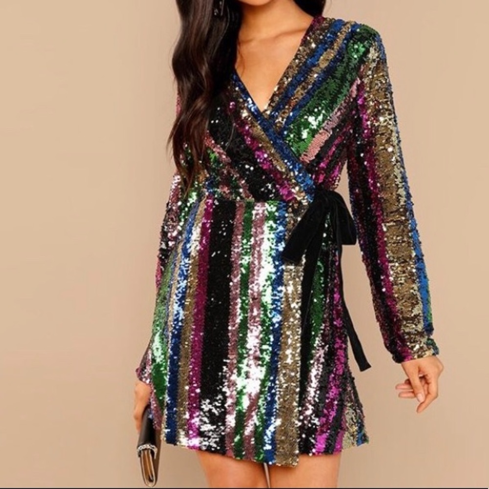 🚫🚫SOLD🚫🚫Colorful Sequin Wrap Tie Dress! - Picture 1 of 4